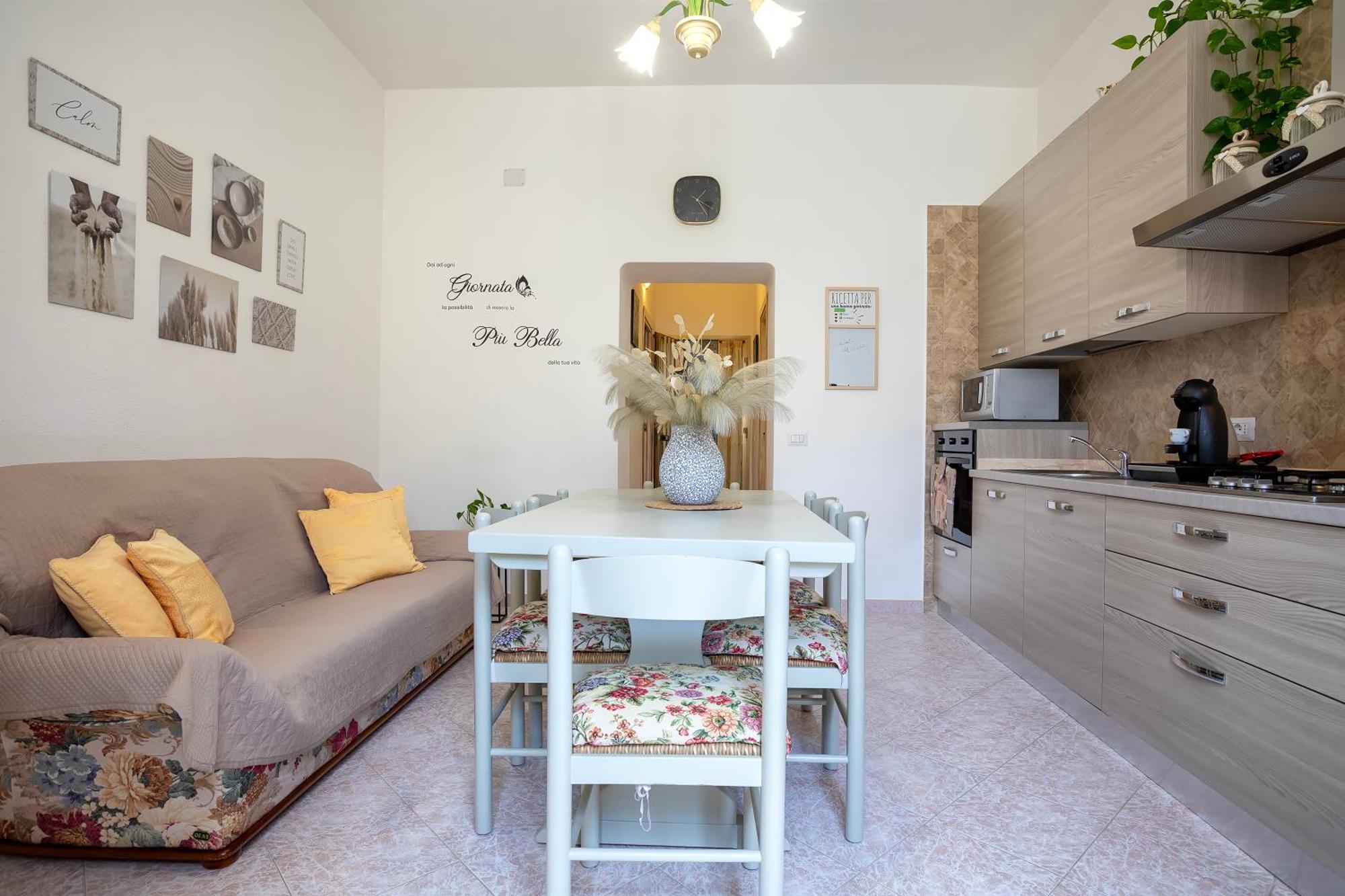 Viviana'S Holiday Home Trinità dʼAgultu 外观 照片